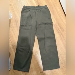 Aritzia Olive Green Sweatpants